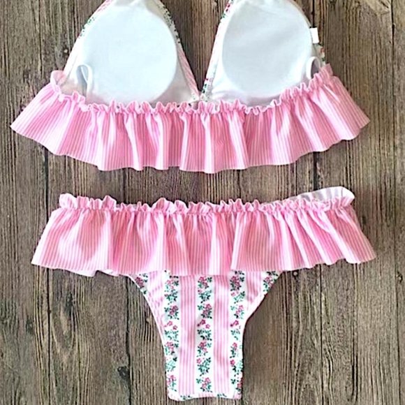 LAST ONE! Pink Ruffle Floral Bikini Set (Small) - Picture 3 of 4